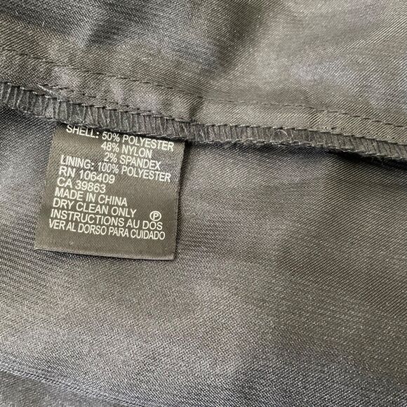 Tahari Petite V- Neck lace overlay fit n flare LBD Dress 4P Black sleeveless - Picture 10 of 11